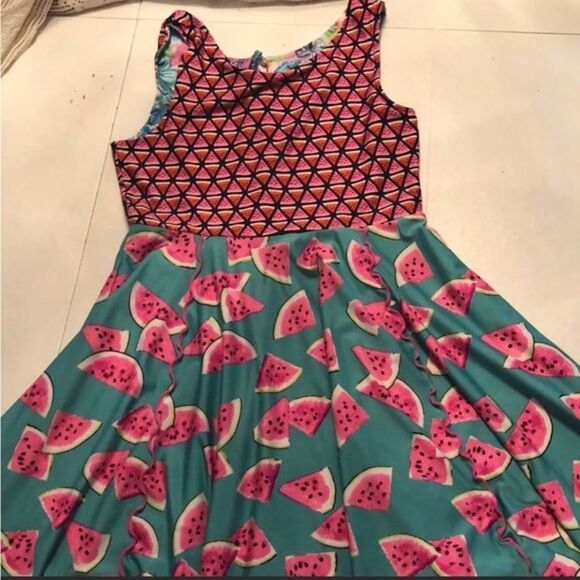 Medium 10/12 Madison Q Reversible Flared Floral ChevronSleeveless A Line Dress - Picture 2 of 14